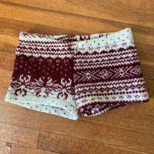 Sweater-like knit shorts
